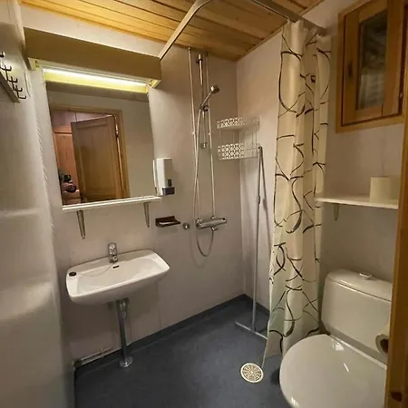 アパート Luppoloma サーリセルカ